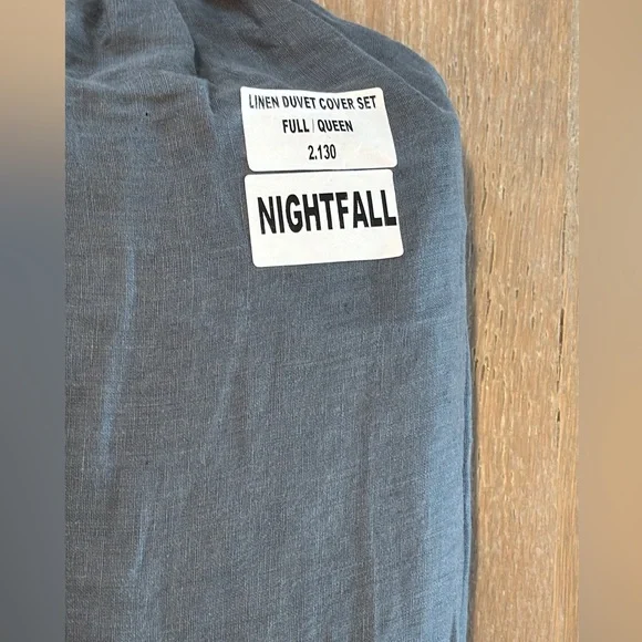 NWOT Quince Full/Queen European Linen Duvet & 2 Standard Shams - NIGHTFALL. - Picture 8 of 8